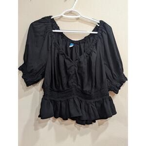 Women's black cropped peasant style short sleeve top by Old Navy size 2X